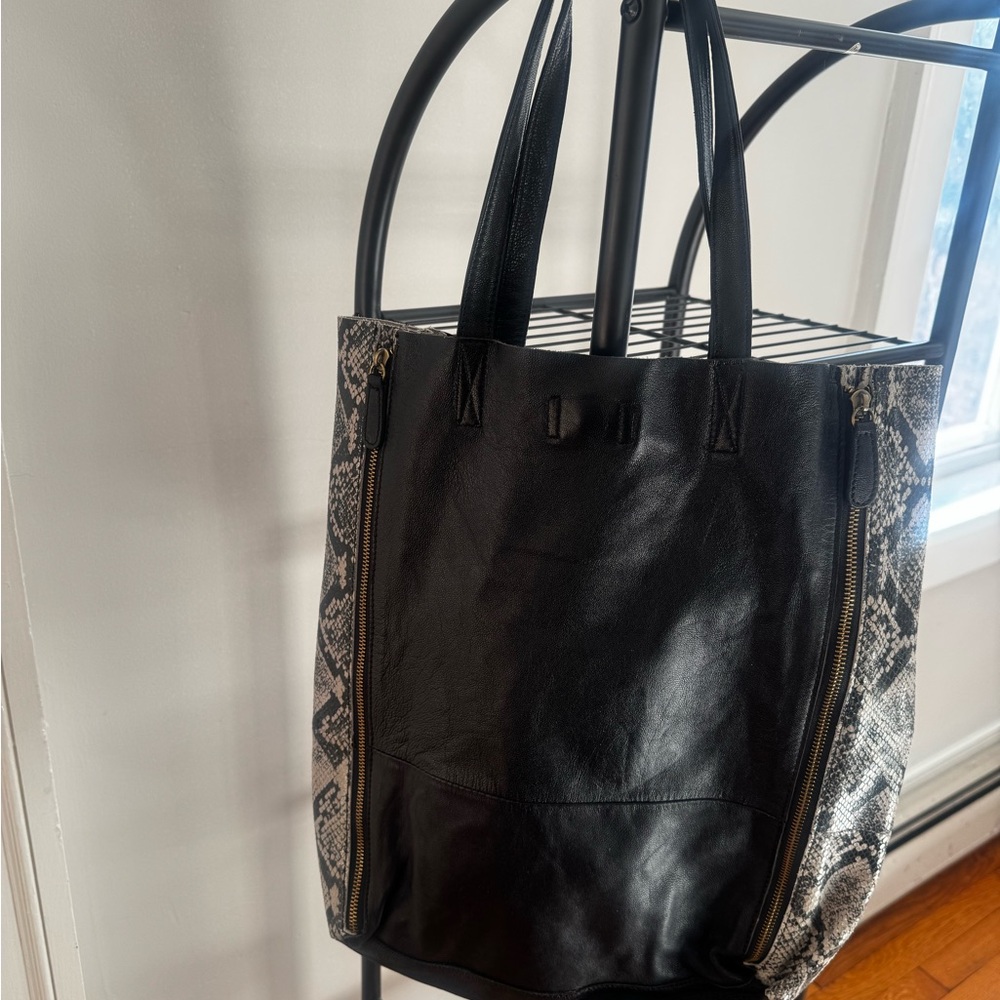 Monserat De Lucca Black and Snake Print Tote